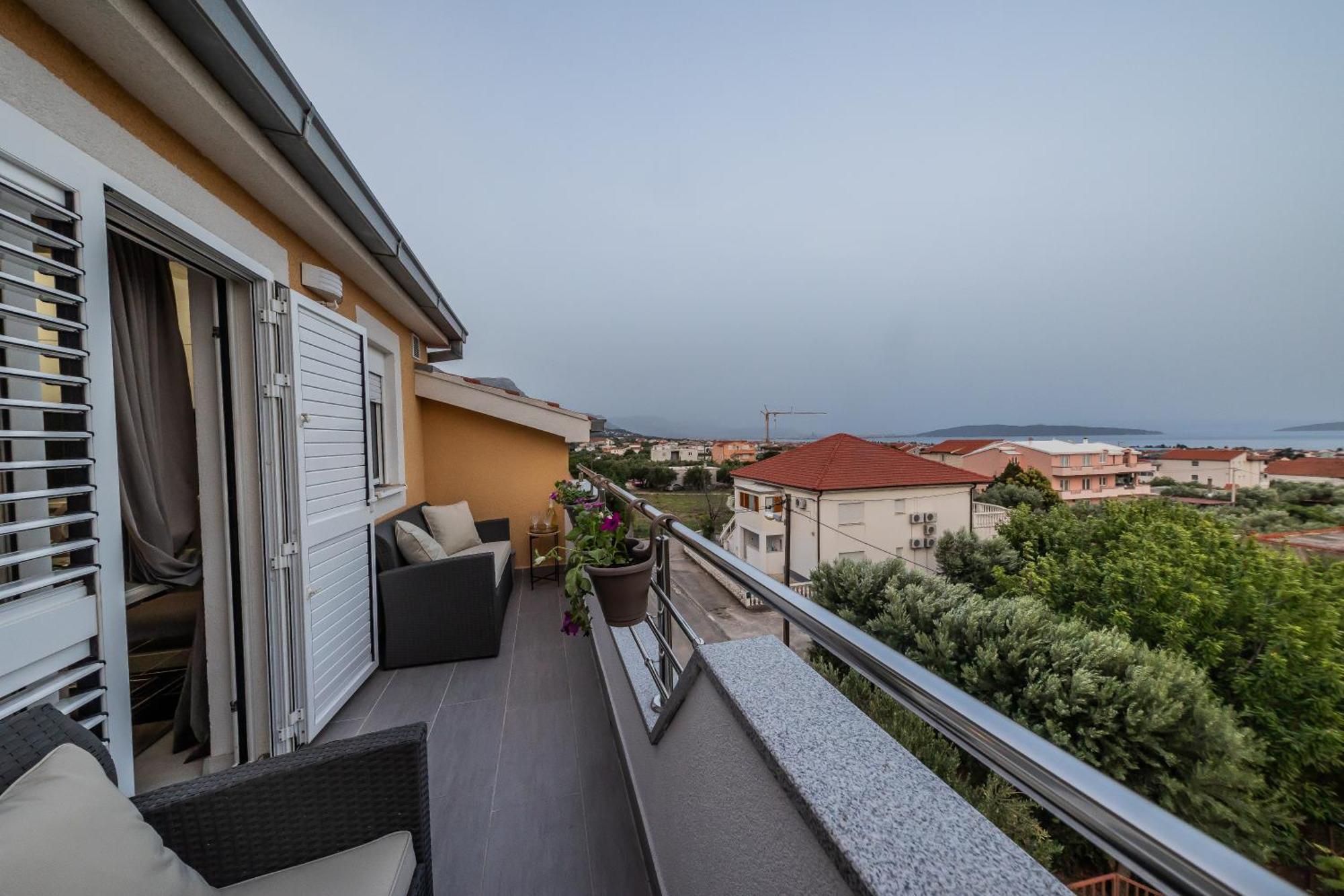 Apartman Marioeta Kaštel Stari Exterior foto